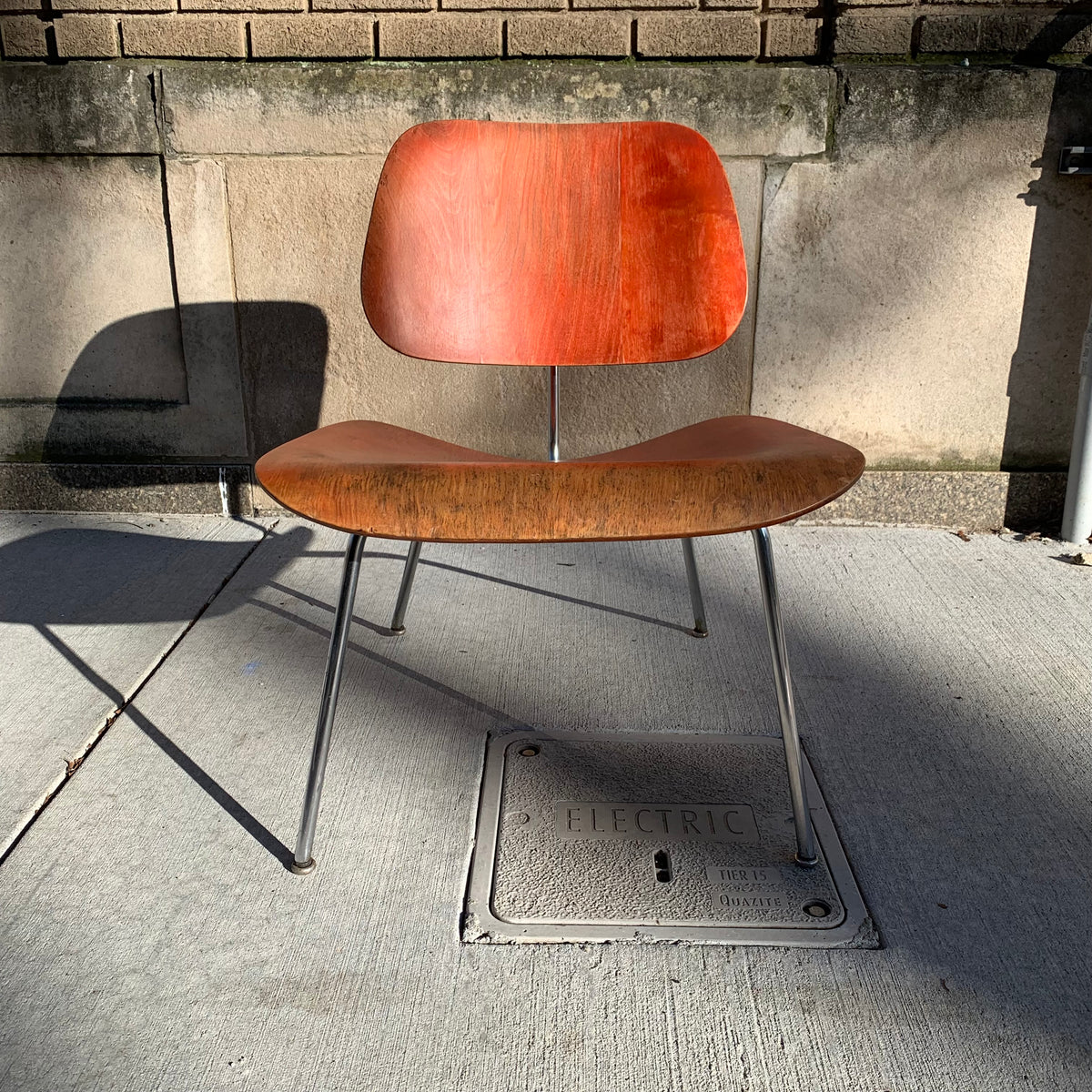 Charles and Ray Eames Red Aniline LCM Chair – Buy-Midcentury.com