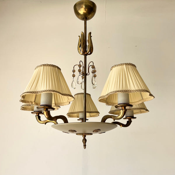 Paavo Tynell Chandelier, Taito 1930s